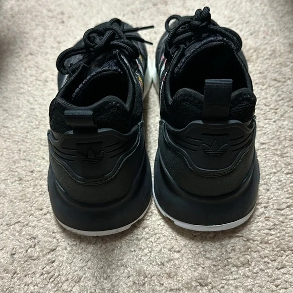 adidas ZX 2K Boost Core Black/Ftwr White/Multi Color Flowers